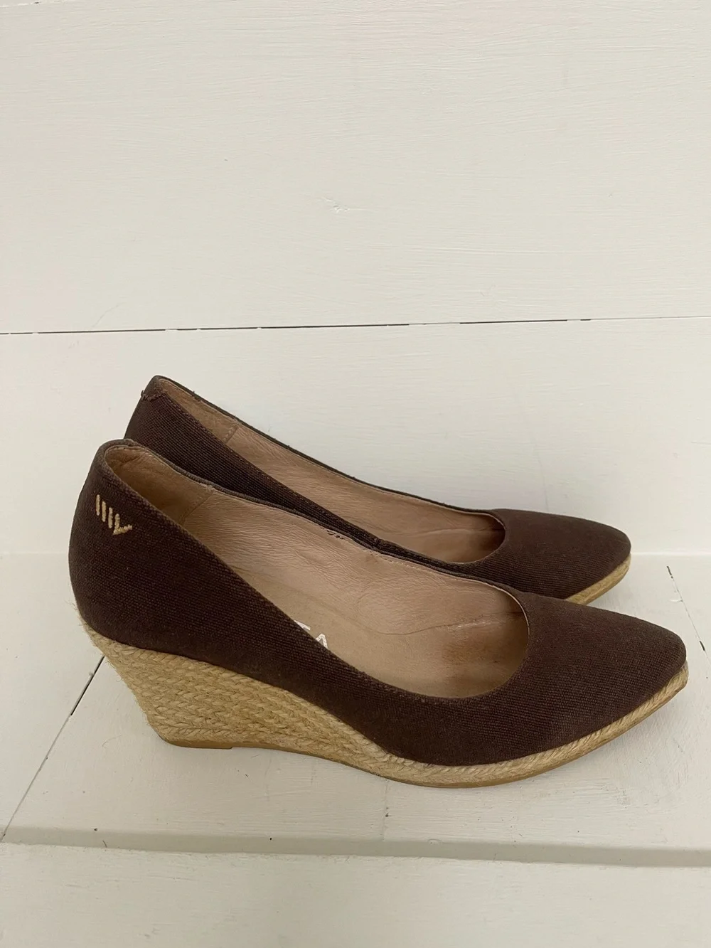 Viscata Barcelona brown canvas espadrille wedge pumps, size 36